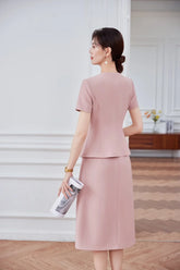 Fashionable professional women's clothing, high-quality two-piece short-sleeved blazer + long skirt, showing elegant temperament